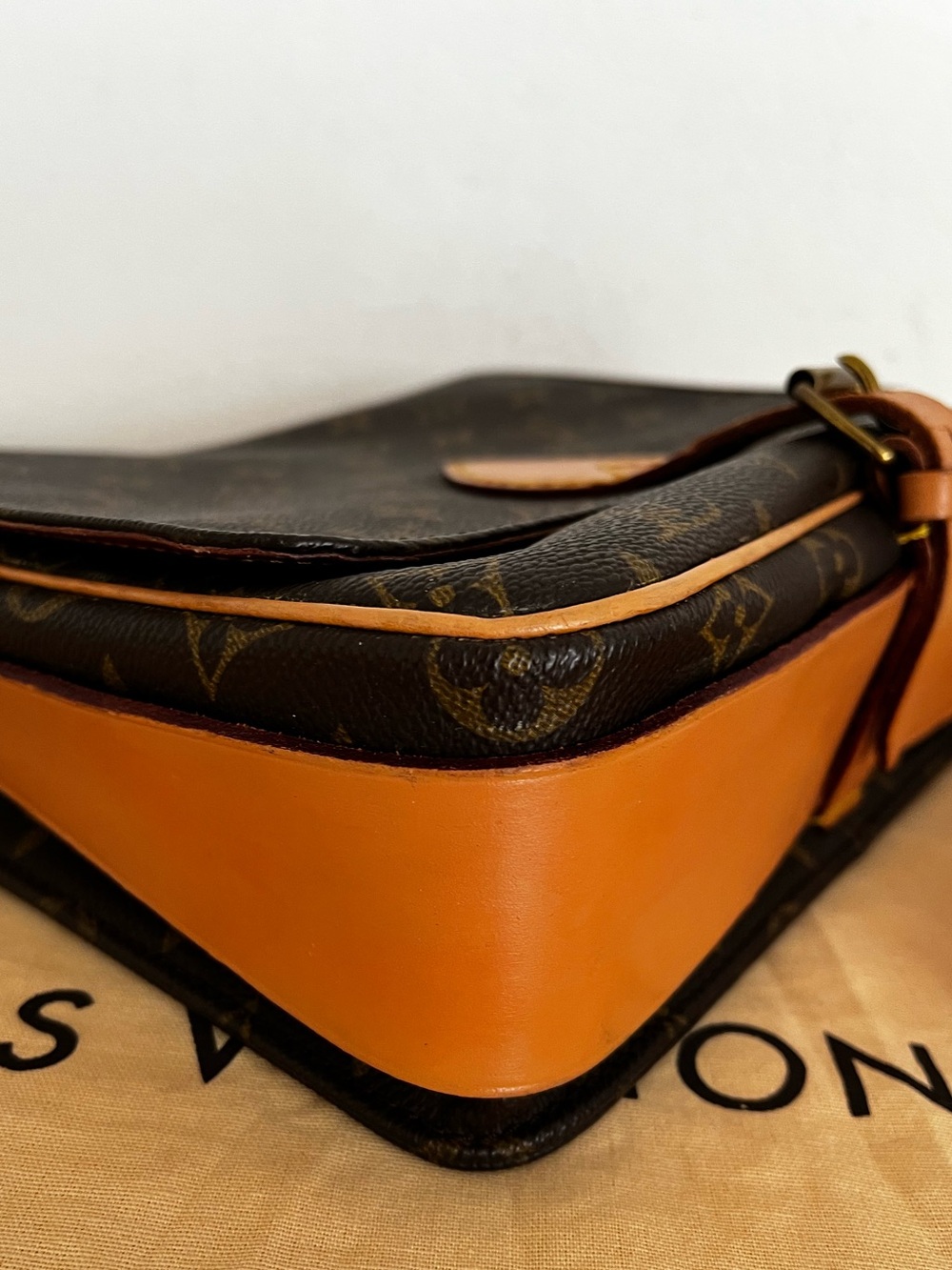 Louis Vuitton Monogram Cartouchiere Crossbody GM 1993 - Picture 6 of 17